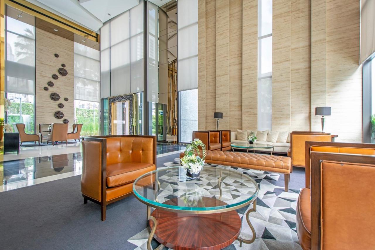 Luxury 1bed 1bath 300m Bts Phrom Phong, Emporium Emsphere Emquartier Apartment Bangkok